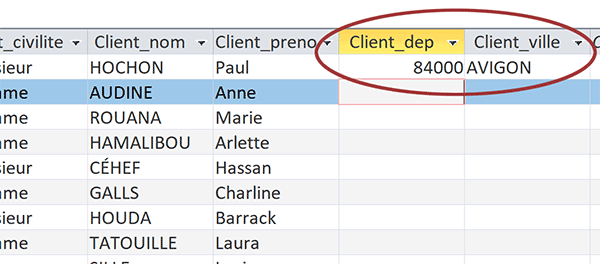 Table Access des clients avec champs pour code postal et ville