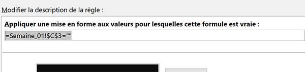 Mise en forme conditionnelle Excel pour supprimer tableau du planning si année non choisie