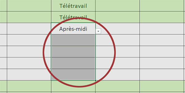 Choix liste déroulante seulement sur la première cellule Excel malgré la présélection