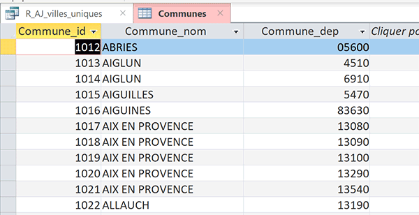 Table Access purgée de tous ces doublons par exécution de plusieurs requêtes